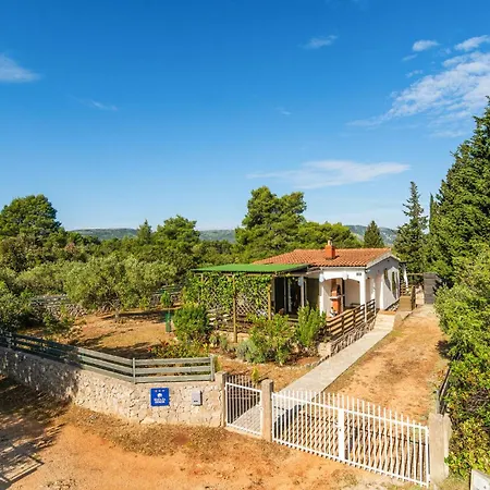 Pet Friendly In Сasa de vacaciones Rudina