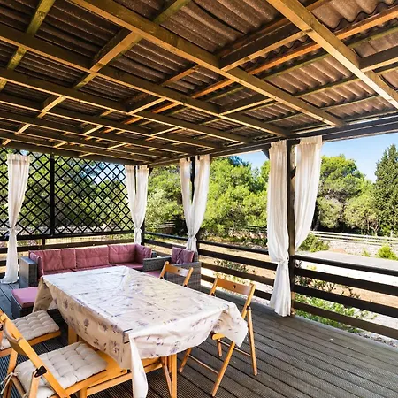 Сasa de vacaciones Pet Friendly In Rudina