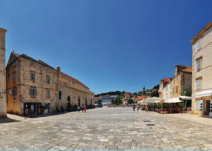 Pet Friendly In Rudina
